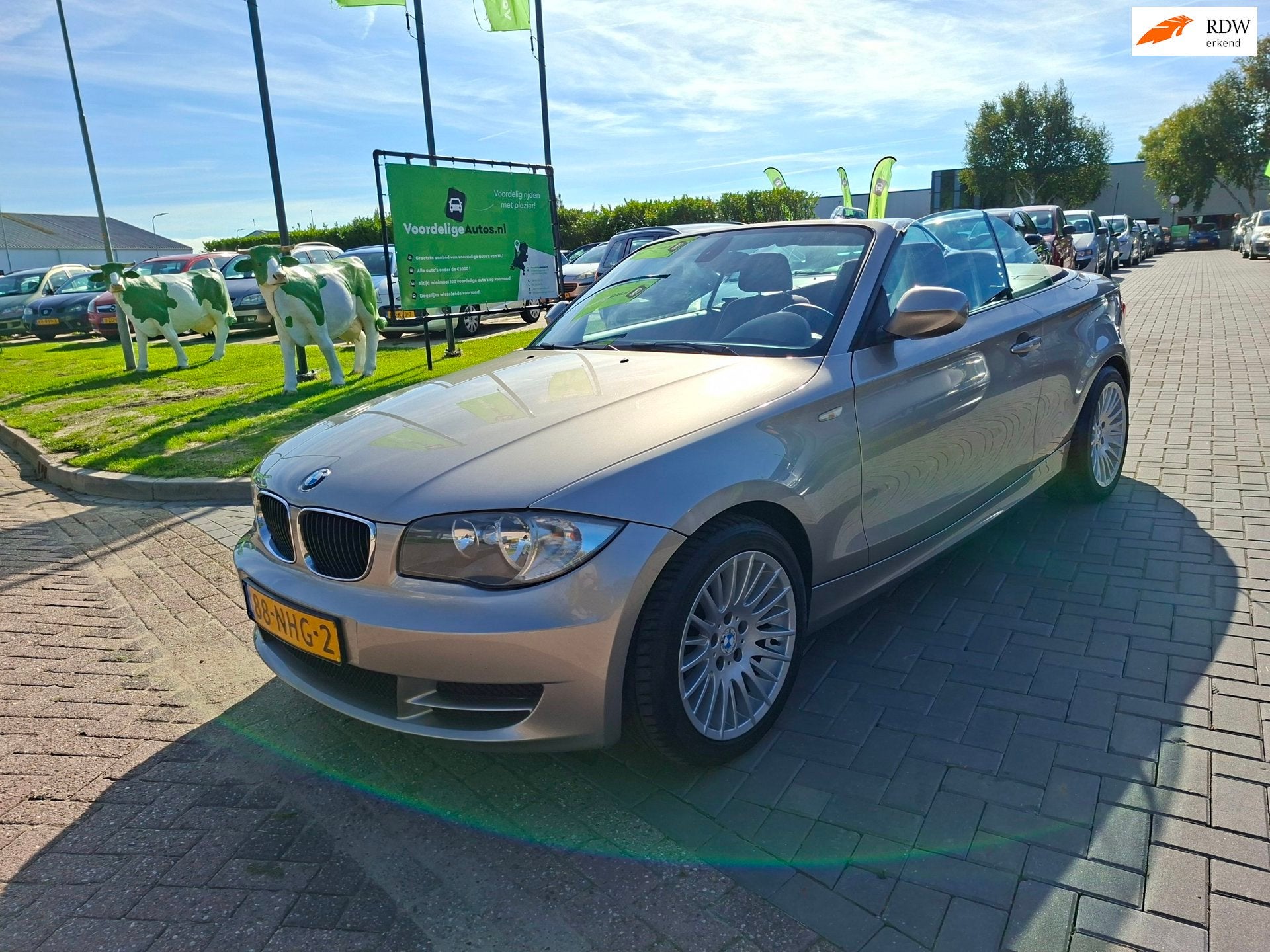 BMW 1-serie Cabrio 118i / Keurig nette auto / 107.404 km! /, Auto's, 1-Serie, Euro 5, Cabriolet, 4 stoelen