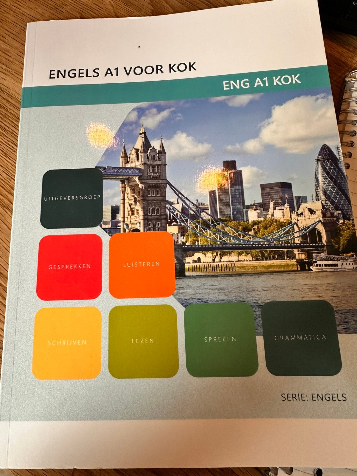 ENG A1 KOK, Boeken, Ophalen of Verzenden, Zo goed als nieuw, Overige niveaus, Nederlands