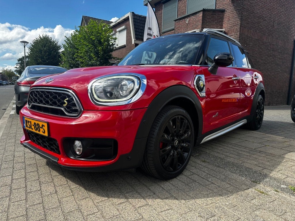 Mini COUNTRYMAN 1.5 CO.S E ALL4 CHIL AUTOMAAT, Auto's, Mini, Automaat, 8 kWh, 136 pk, Gebruikt