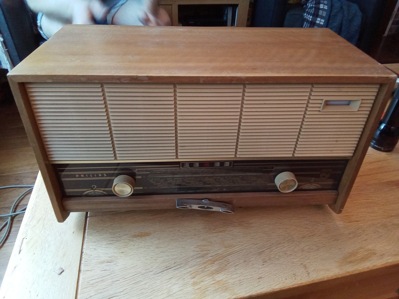 Philips jaren 60? Radio, Ophalen