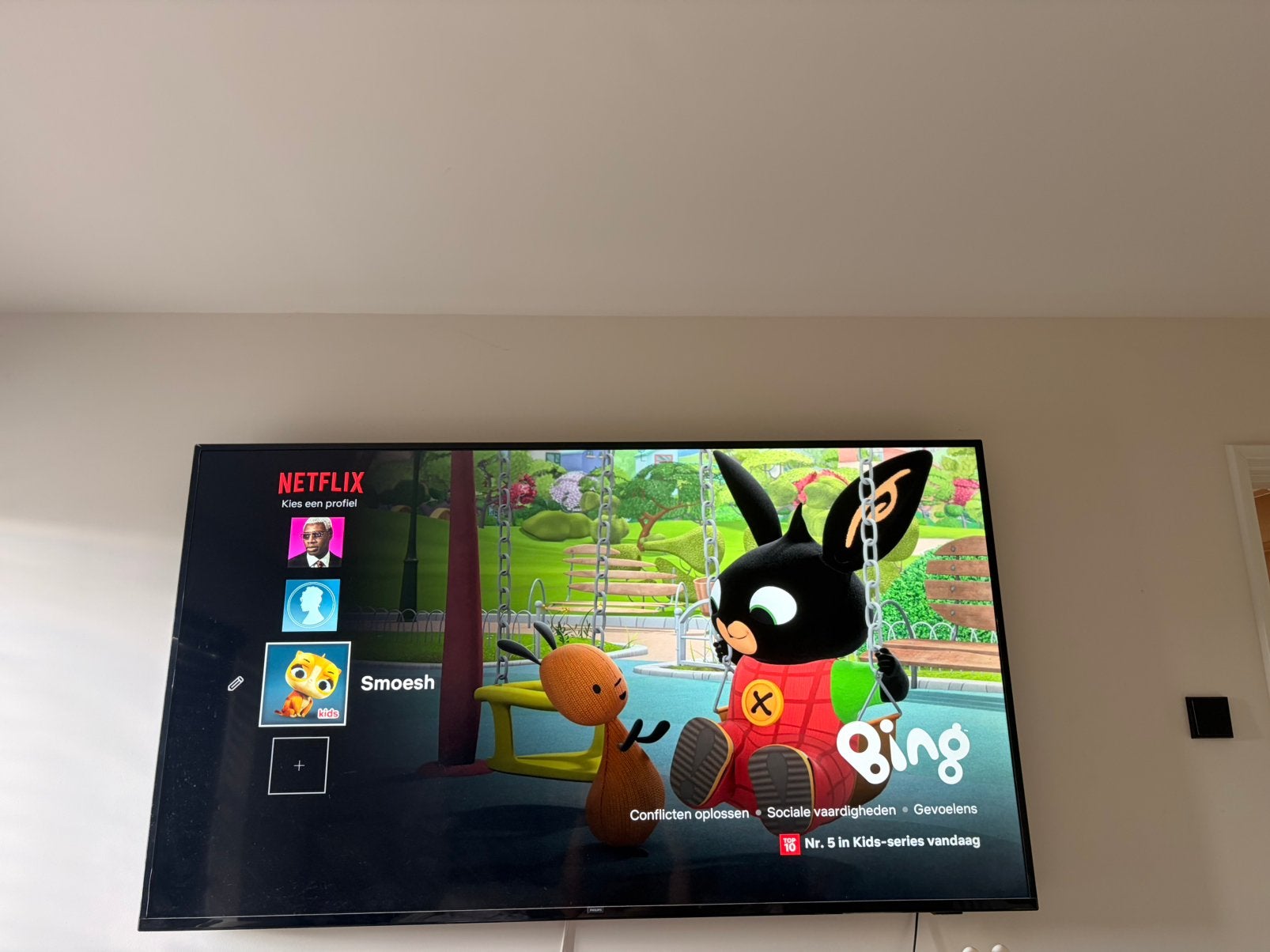 Philips 70 inch 4K Smart TV – 70PUS6504/12, Ophalen, Philips, 50 Hz, Zo goed als nieuw