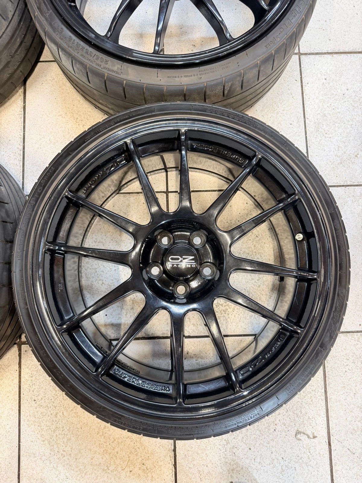 OZ Racing Superleggera 18 inch 5x100 8J ET50 velgen wielen, Ophalen, 18 inch, Info@vlcustomscooters, Velg(en)