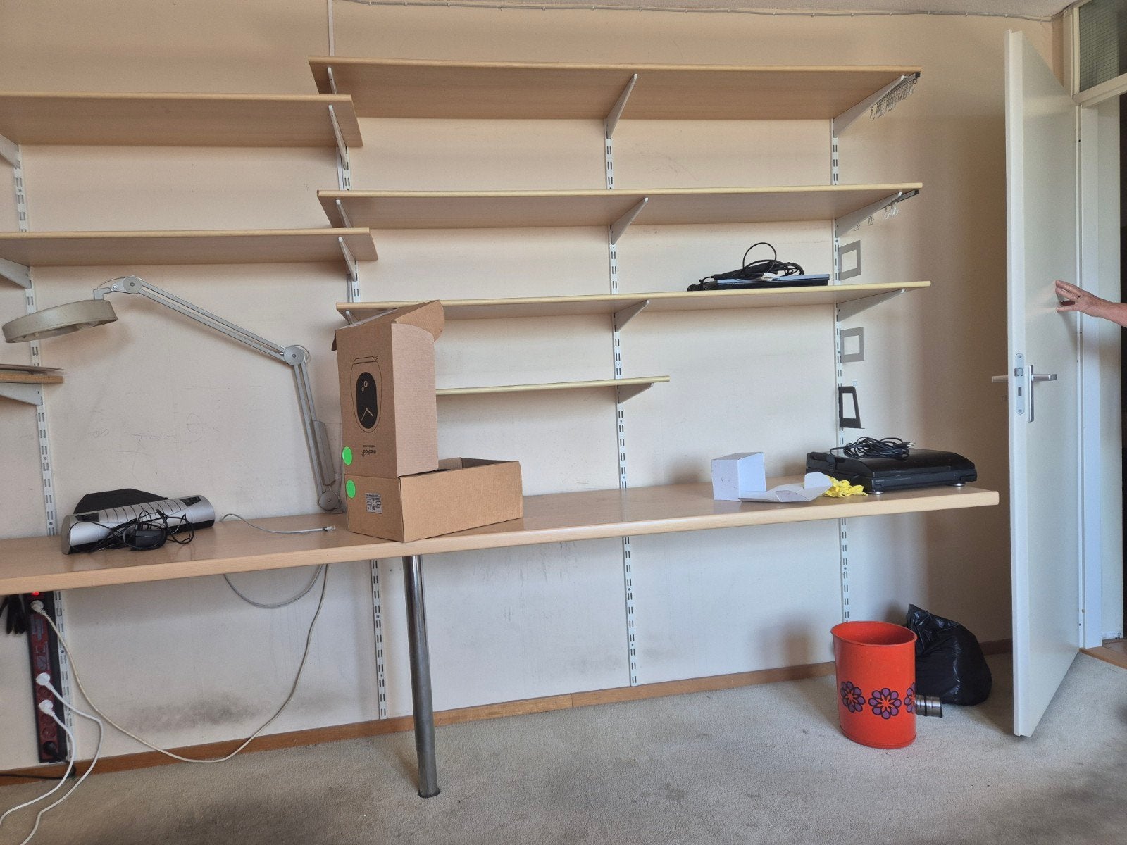 Muur bureau - gratis af te halen, Huis en Inrichting, Ophalen