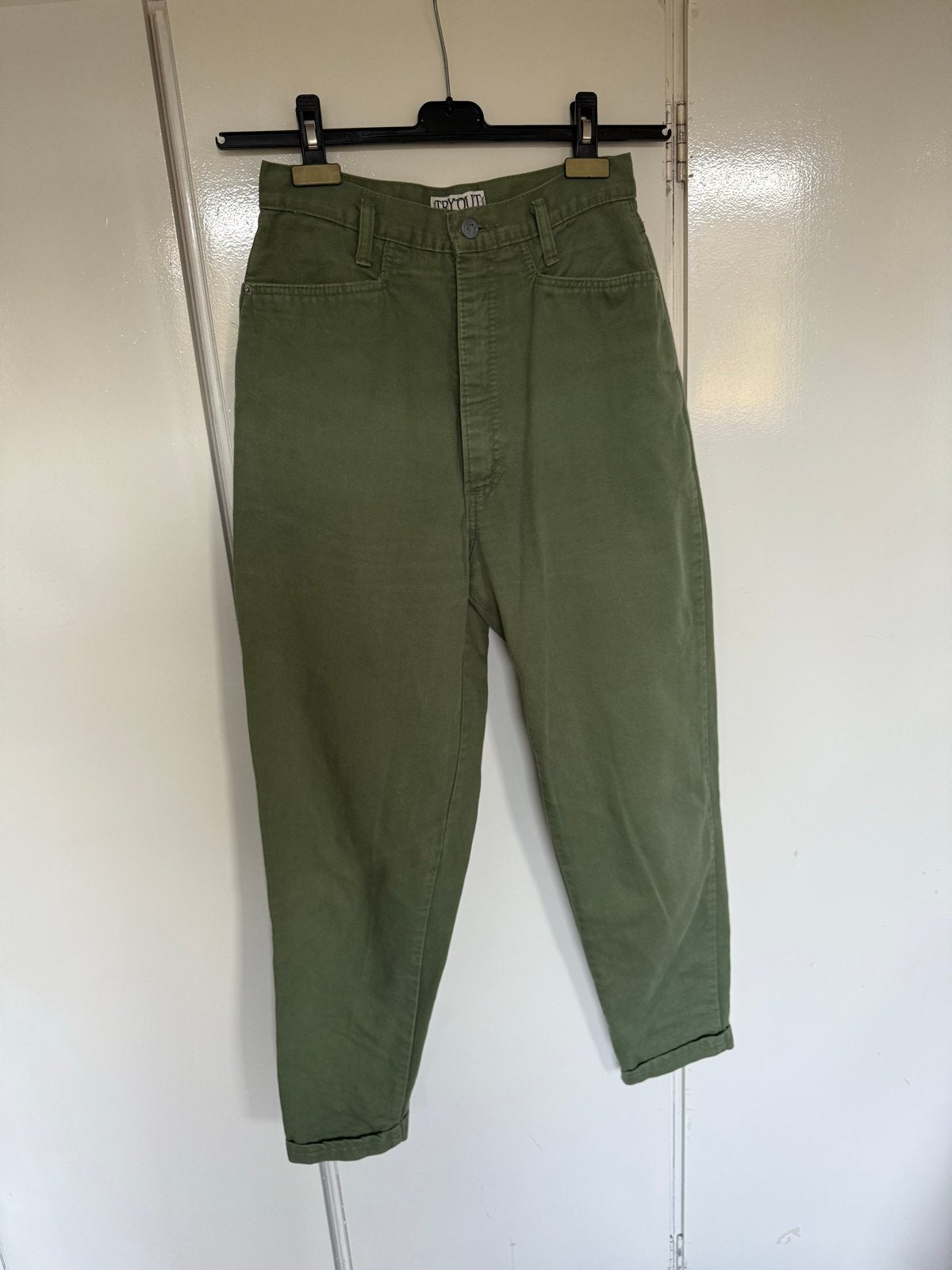 Vintage High Wasted Mom Jeans - Zacht Groen - Jaren '90, Kleding | Dames, Ophalen of Verzenden, Gedragen, Overige kleuren, W28 - W29 (confectie 36)