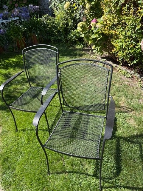 6 Zwarte metalen tuinstoelen, stapelbaar, Tuin en Terras, Tuinstoelen, Ophalen, Gebruikt, Metaal, Stapelbaar