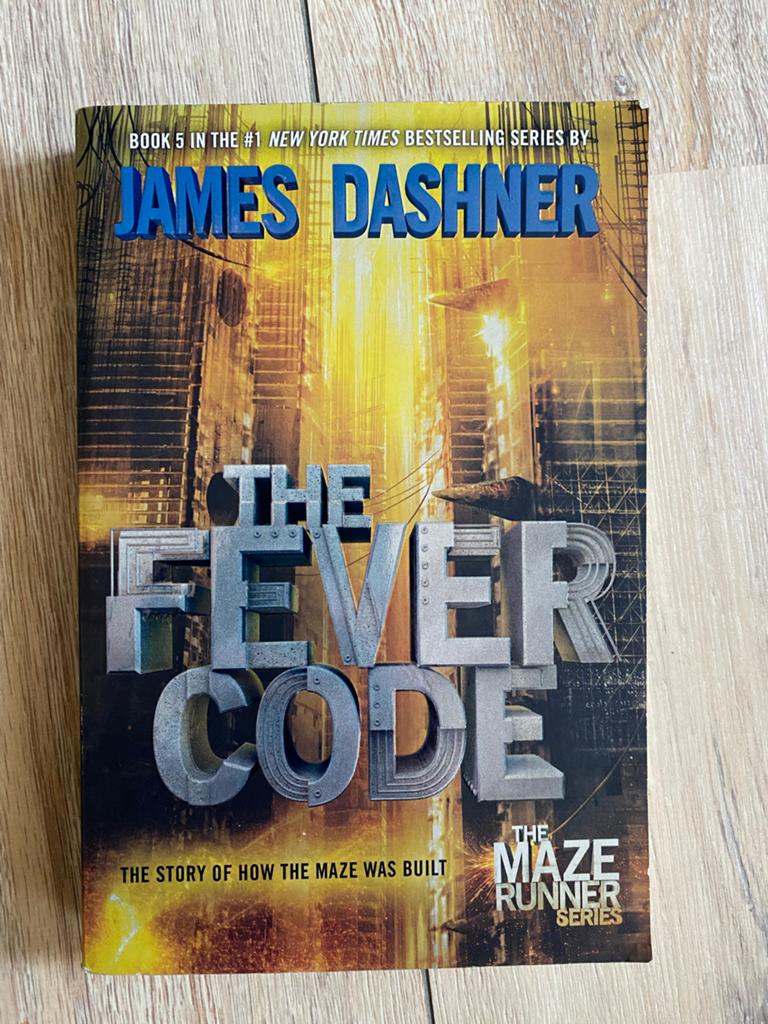 The Fever Code - James Dashner (Maze Runner), Boeken, Ophalen of Verzenden, Gelezen