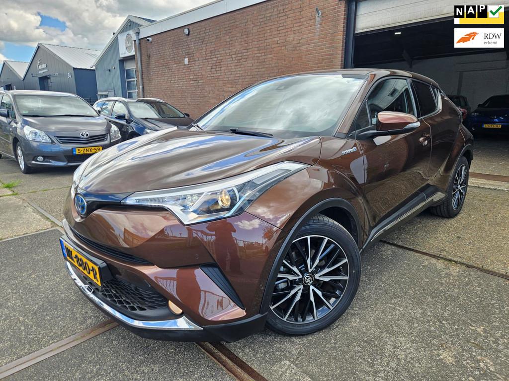 Toyota C-HR 1.8 Hybrid Executive GARANTIE, Euro 6, 4 cilinders, Bruin, Leder en Stof