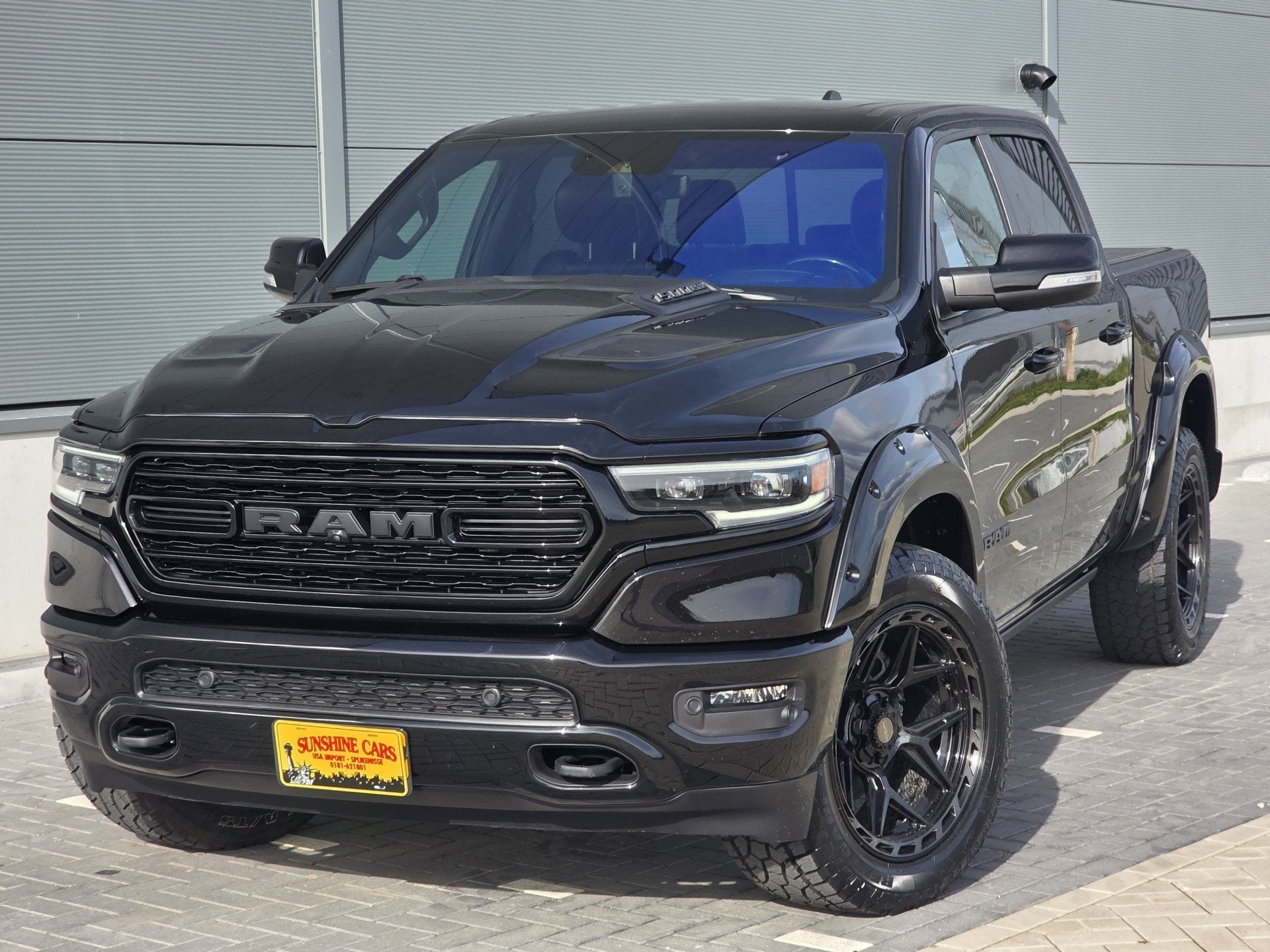 Dodge Ram 1500 LIMITED NIGHT EDITION 4X4 CREW CAB 5.7 LTR V8, Auto's, Dodge, Automaat, Achterwielaandrijving, 402 pk, Zwart