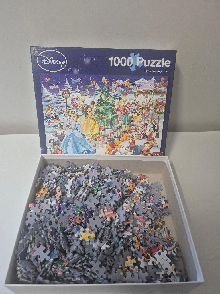 Disney kerst puzzel 1000 stukjes, Ophalen of Verzenden, 500 t/m 1500 stukjes, Gebruikt