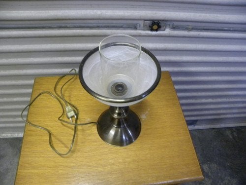 tafellamp met half glazen bol, Ophalen of Verzenden, 'T Olde Gre-j, Info@toldegrej.nl, Endepoelstraat 20f Didam