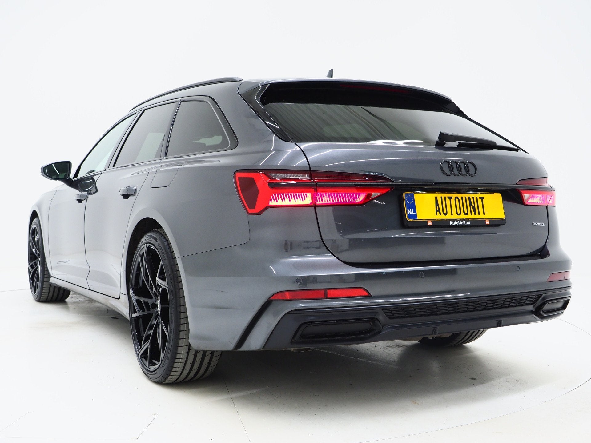 Audi A6 Avant 50 TFSI e quattro S-Line | Panoramadak | Trekh, Automaat, 77 km/l, Gebruikt, Zwart