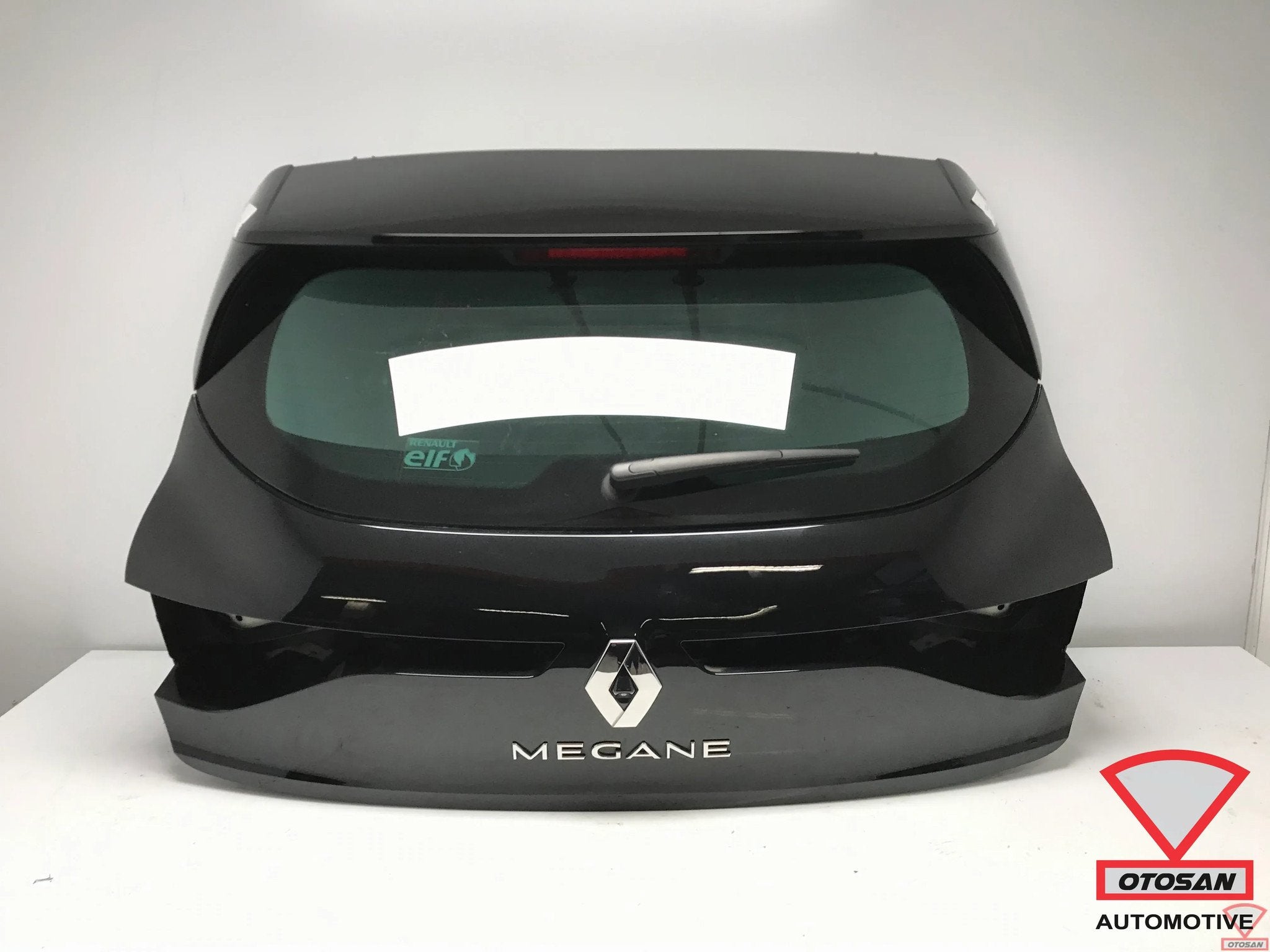 renault megane 2018 achterklep + achteruitrijcamera privacy, Auto-onderdelen, Renault Group, Gebruikt, Contact.group@renault.com
