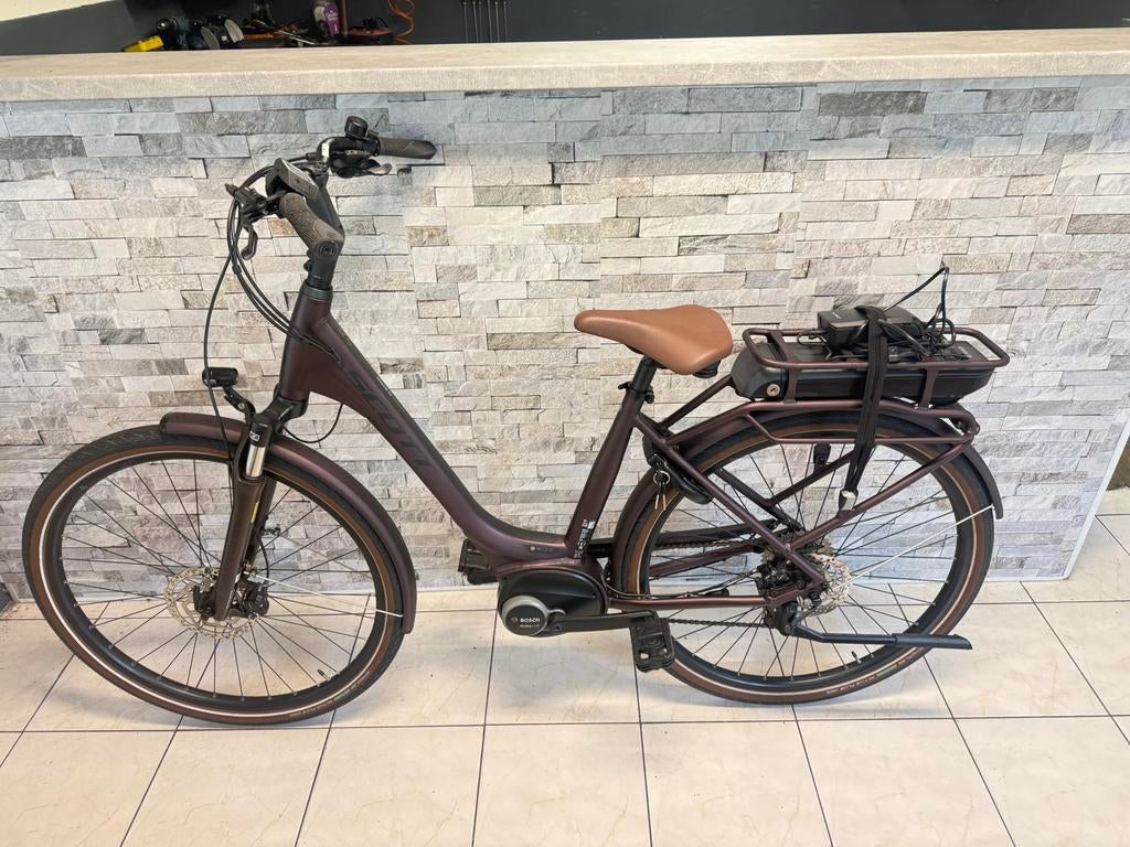 NIUWSTAAT E-Bike Scott TOTAAL 4400km. Bosch Active Line D49., Ophalen, -, -, Zo goed als nieuw