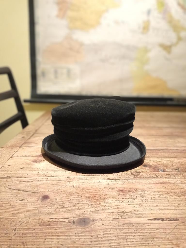 Prachtige handgemaakte ECHTE dameshoed NIEUW!!, Hoed, Nieuw, KayBee, One size fits all