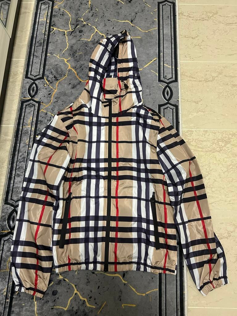 Stijlvol burberry jack met capuchon - new, Kleding | Heren, Jassen | Zomer, Zo goed als nieuw, Maat 48/50 (M), Beige, Ophalen of Verzenden