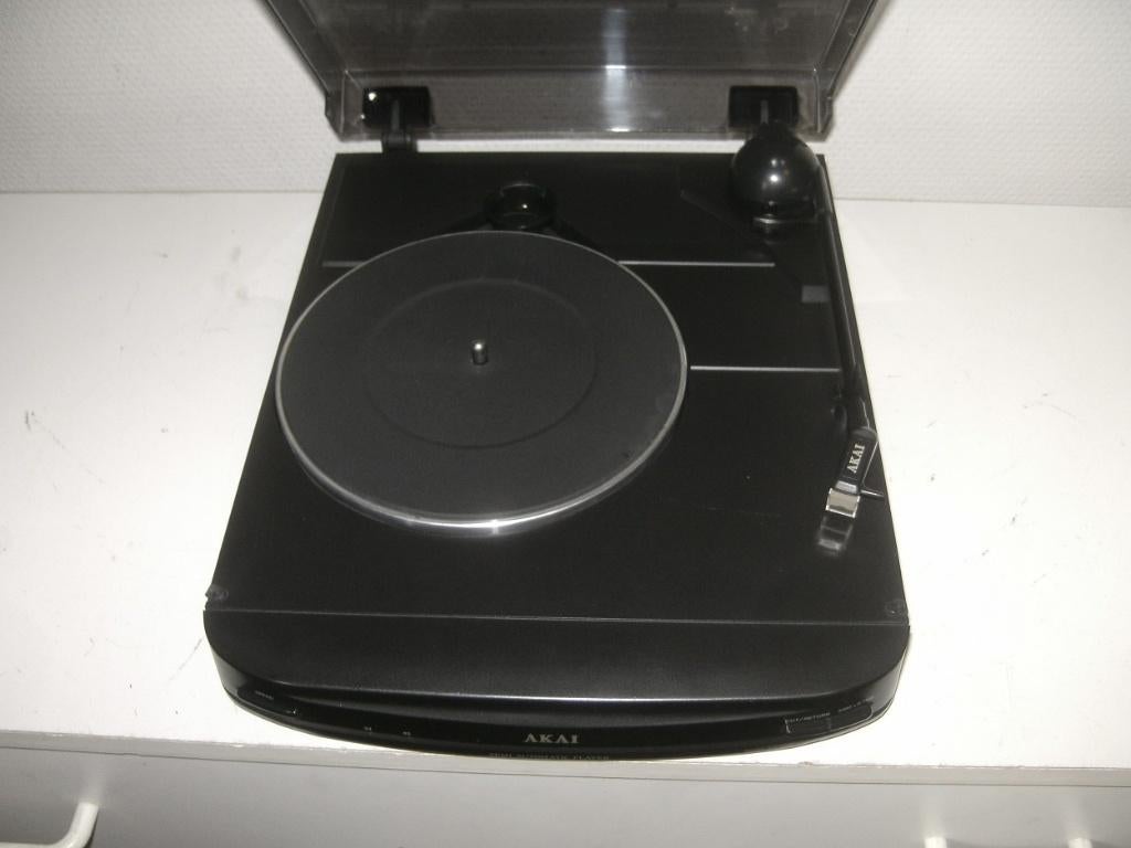 Akai mini platenspeler type AP590, Audio, Tv en Foto, Platenspelers, Ophalen, Platenspeler, Akai