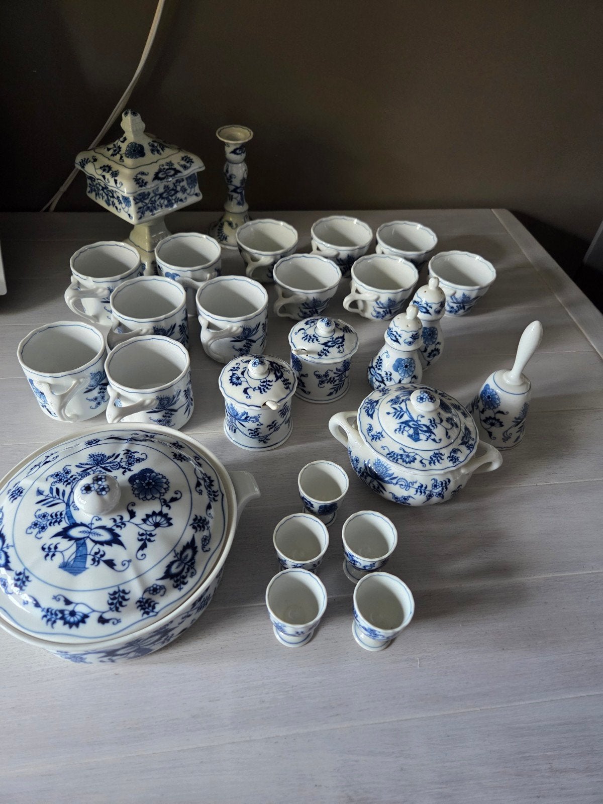 Blue Danube servies, Ophalen