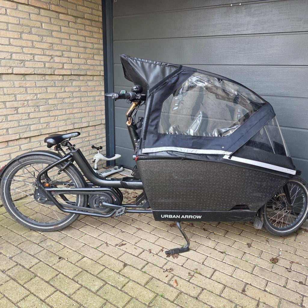 Urban Arrow Family Elektrische Bakfiets+ Accessoires, Gebruikt, 3 kinderen, Elektrisch, Ophalen