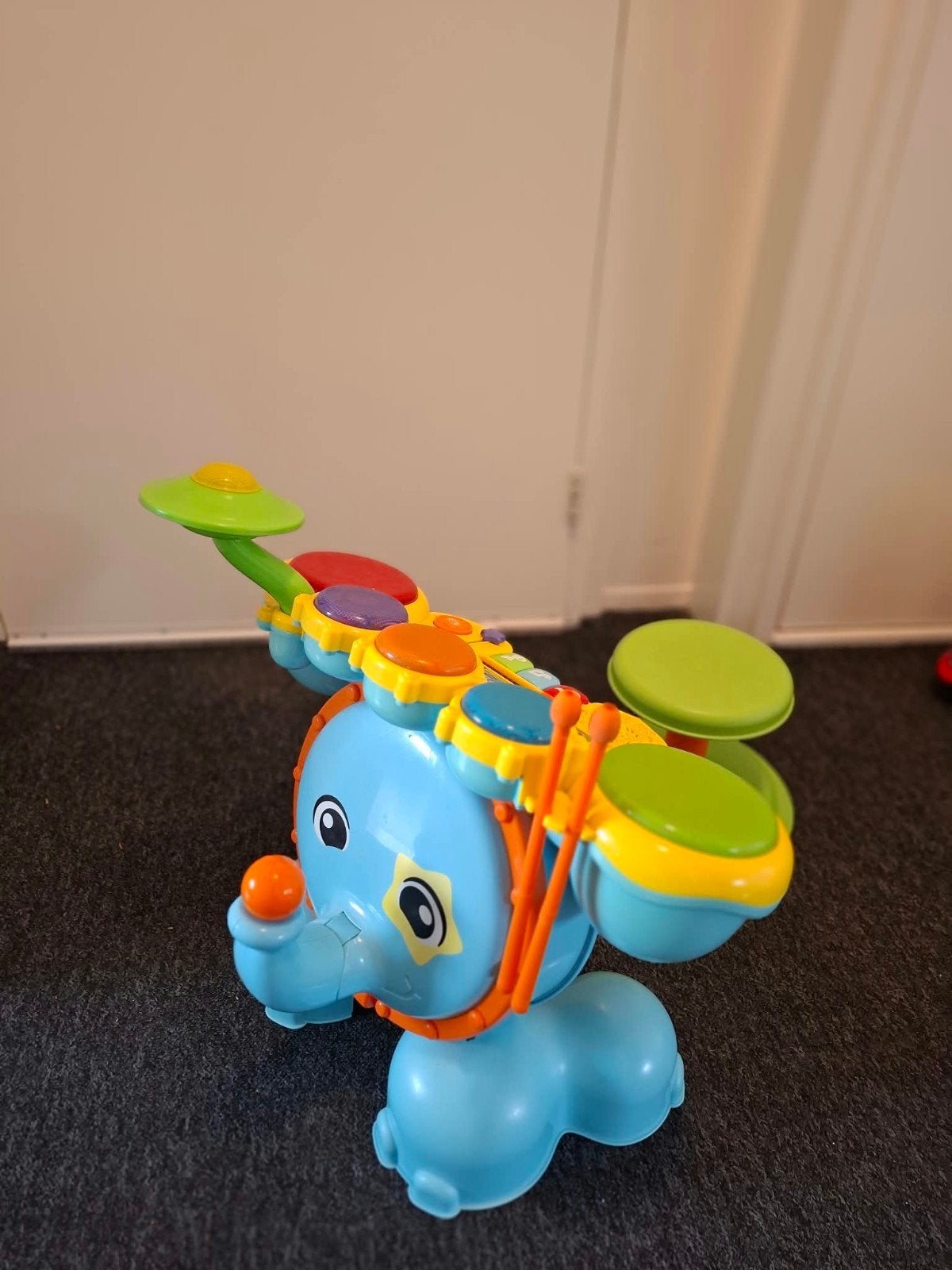 V-tech drumstel, Ophalen, Zo goed als nieuw