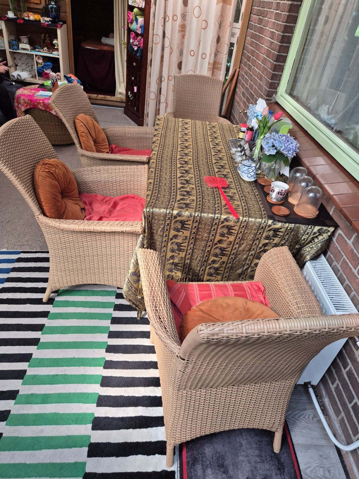 Rotan tuinset met 4 stoelen en glazen tafel, Tuin en Terras, Tuinsets en Loungesets, Ophalen, Rotan, 4 zitplaatsen