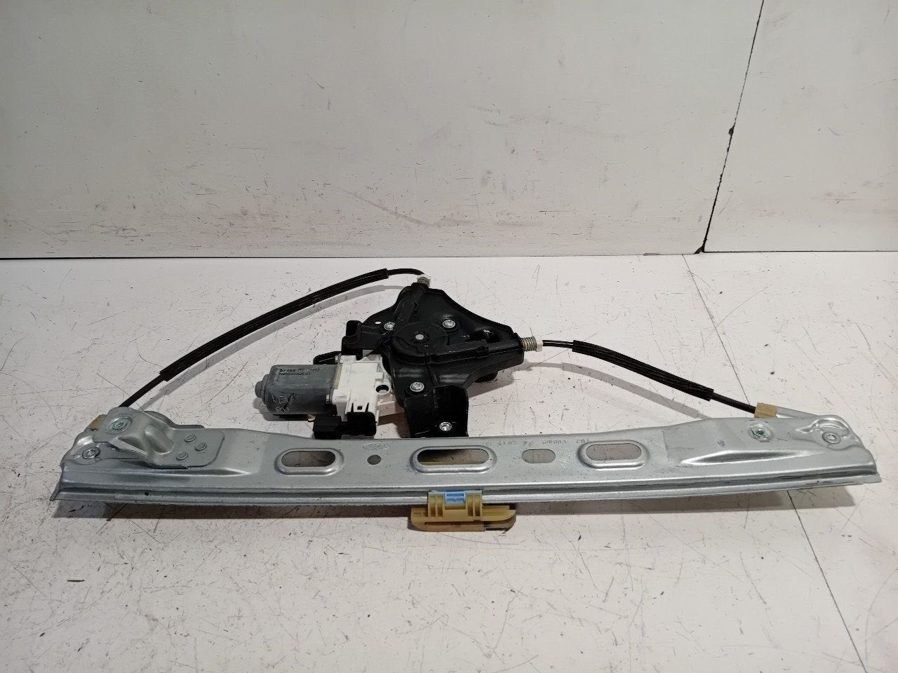 Raammechaniek elektrisch rechts voor Ford Transit Connect, Onderdelen@venauto.nl, Van der Ven Autorecycling B.V., Gebruikt, Ettenseweg 76, 4706 PB Roosendaal, The Netherlands
