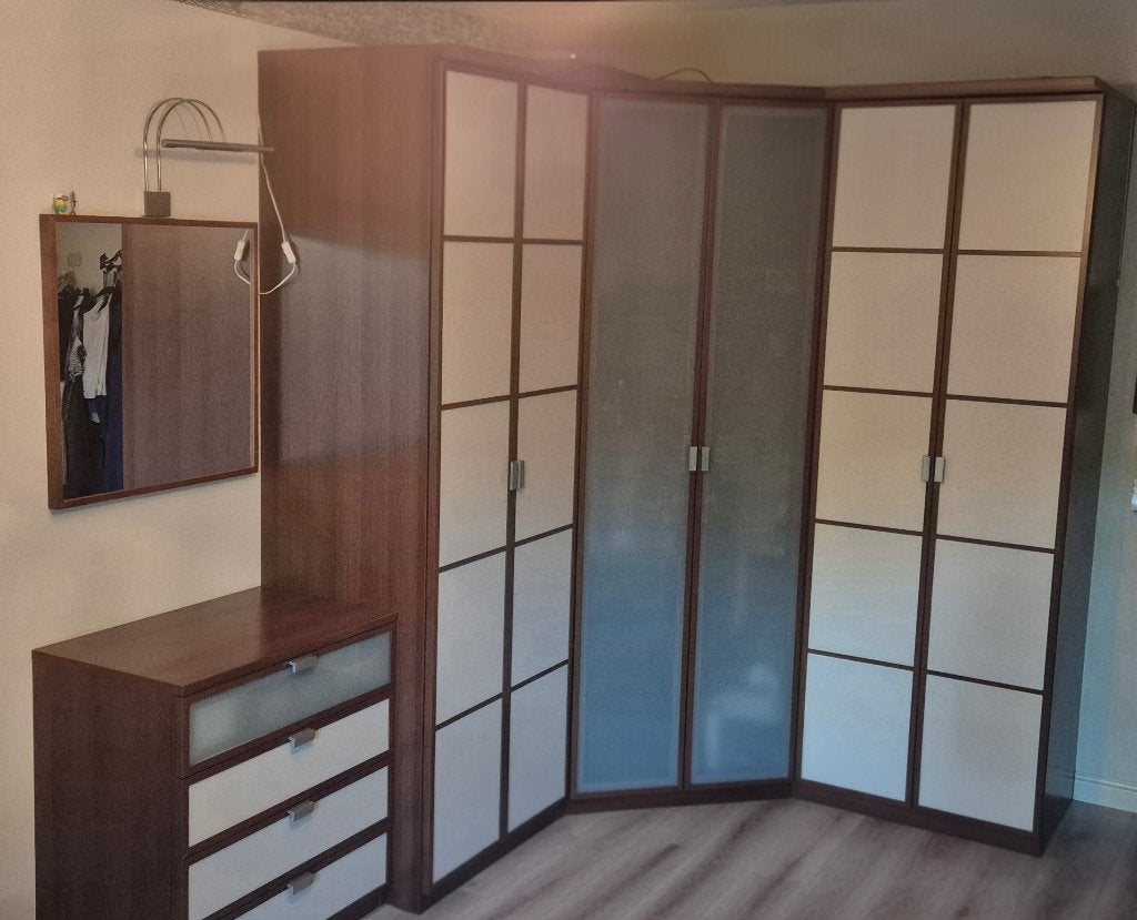 Ikea slaapkamer hoek met lade blok en twee nachtkastjes, Slaapkamer, Gebruikt, 200 cm of meer, Glas
