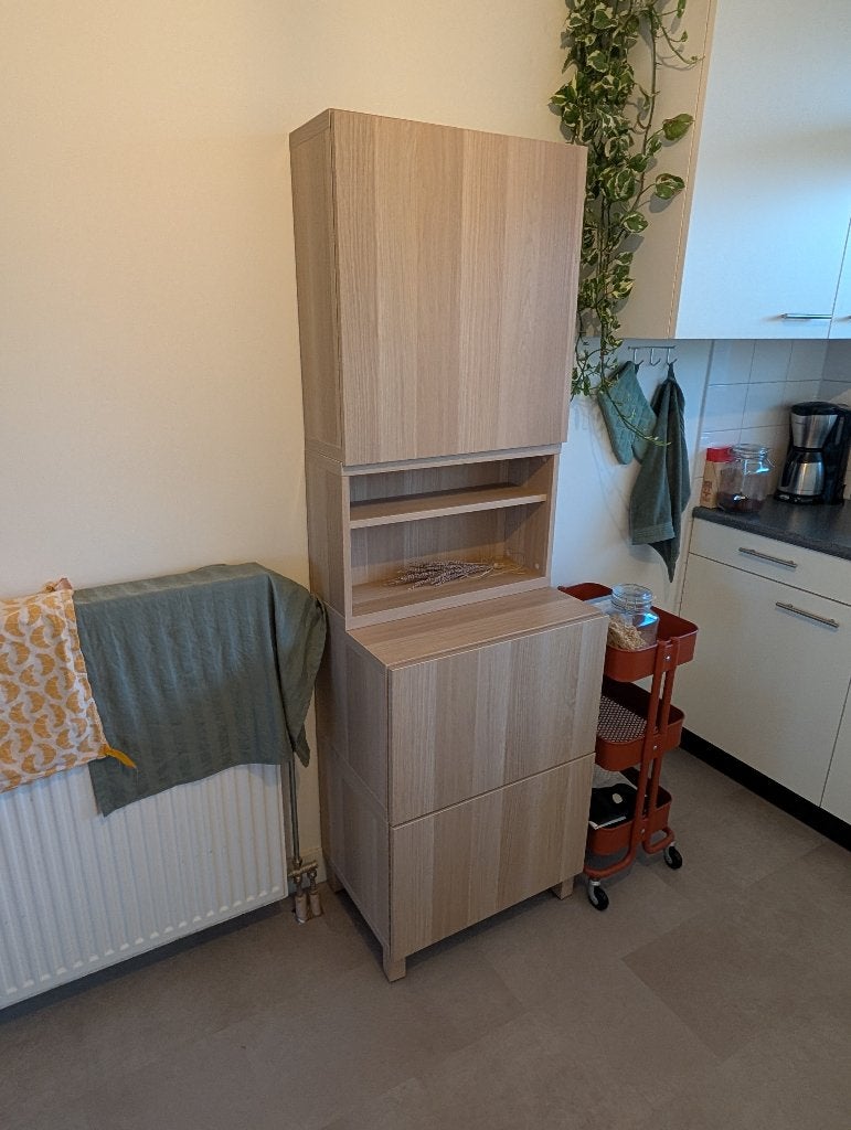 IKEA Besta kast eikenfineer, Ophalen, Overige materialen, Met deur(en), 50 tot 100 cm