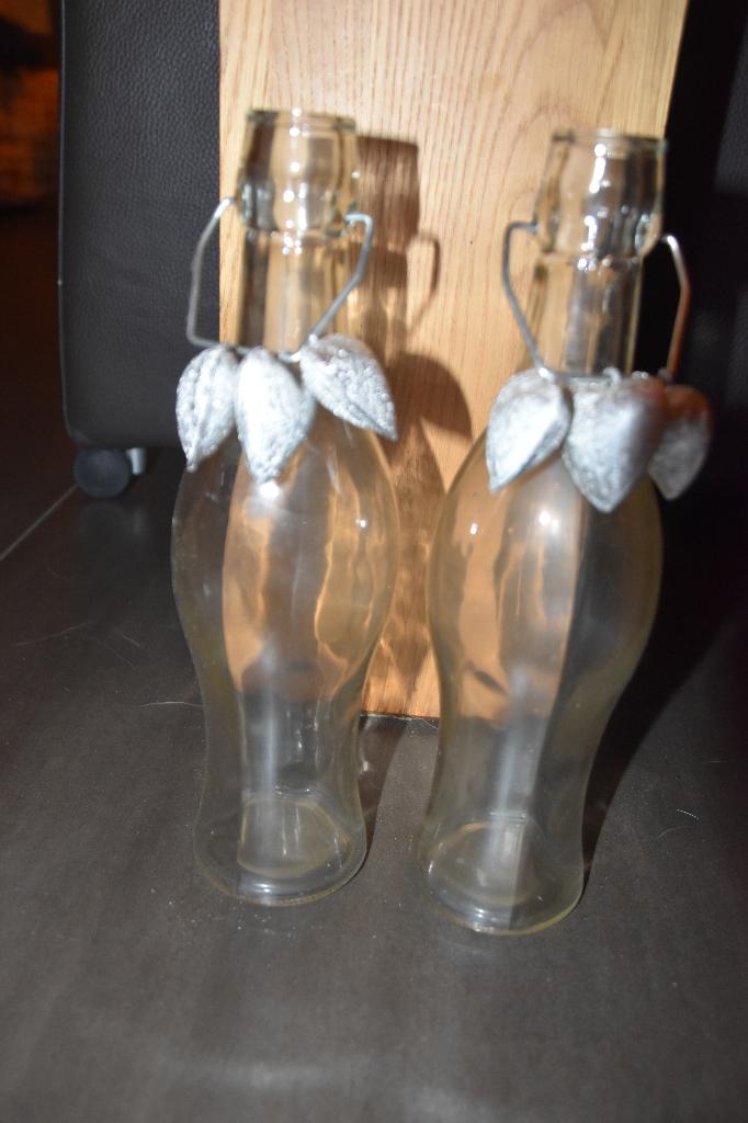 Glazen flessen/vaasjes, Huis en Inrichting, Woonaccessoires | Vazen, Overige kleuren, Ophalen of Verzenden, Minder dan 50 cm, Glas
