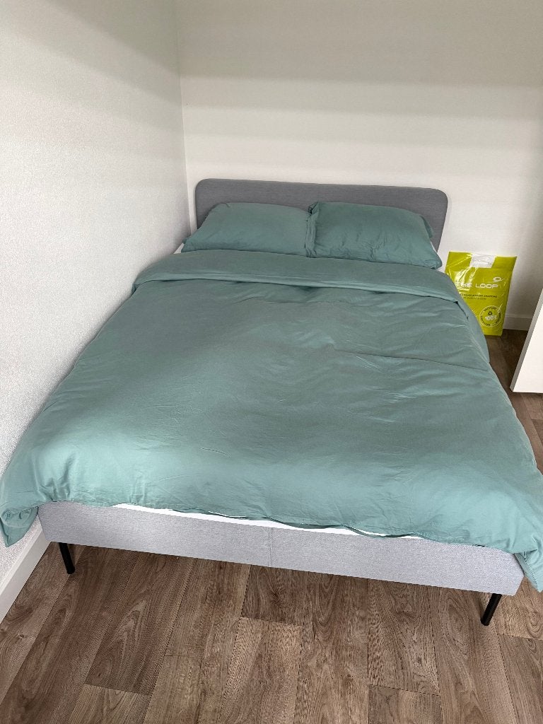 IKEA bed incl. Swiss Sense topper, Ophalen, Overige materialen, Tweepersoons, Zo goed als nieuw