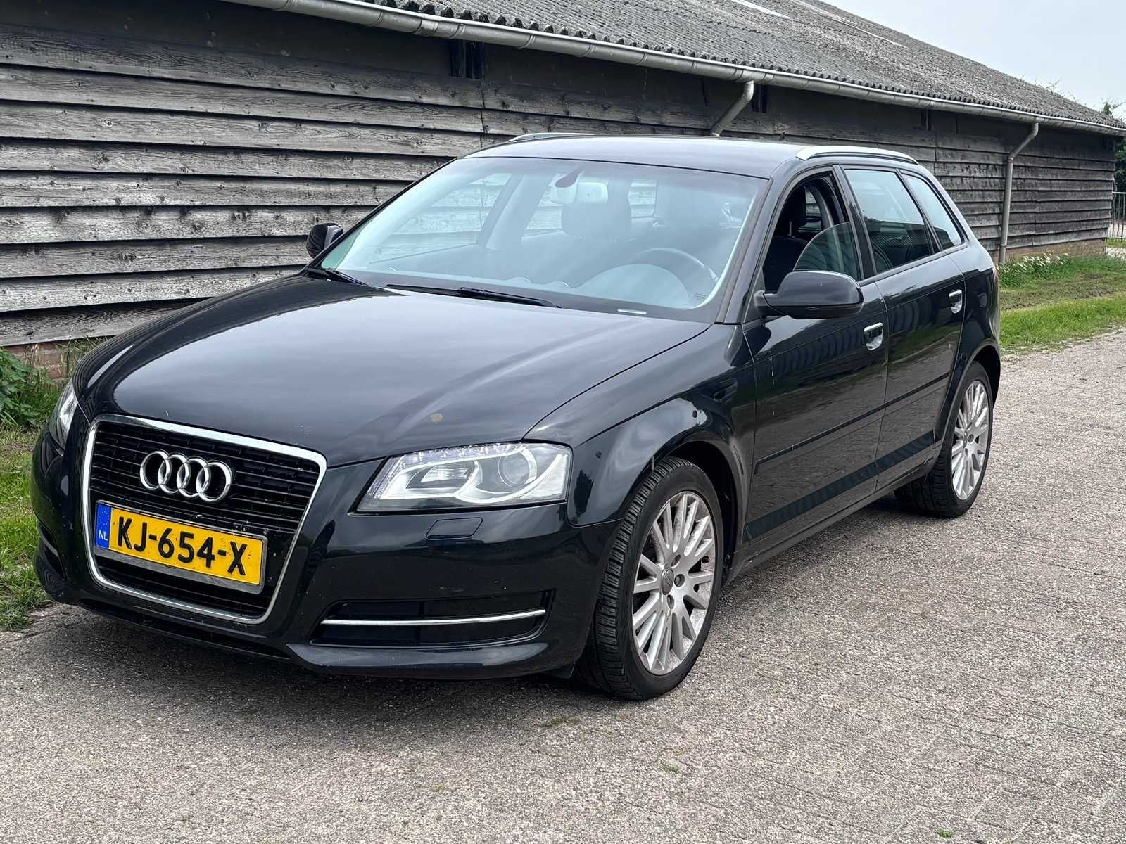 Audi - A3 Sportback - 1.4 TFSI Ambiente PL - Car - 2010, Auto's, Audi, Voorwielaandrijving, Euro 5, 125 pk, Gebruikt