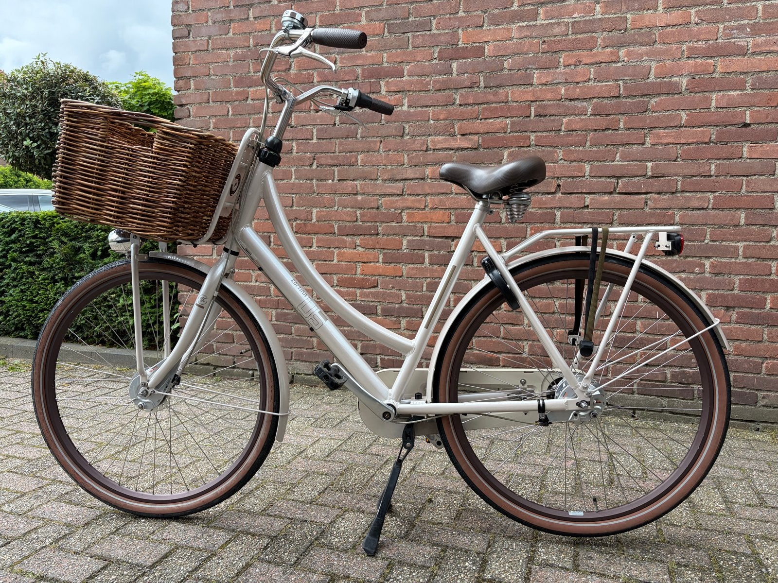 Cortina U5 damesfiets met mand, (Extra) lage instap, 56 cm of meer, Zo goed als nieuw, Trommelrem