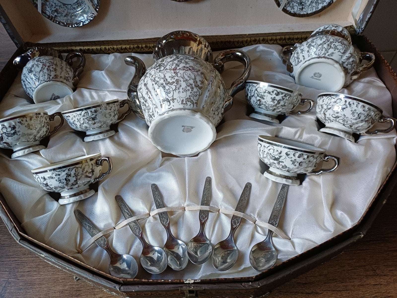 Vintage Bavaria theeservies in originele koffer, Ophalen