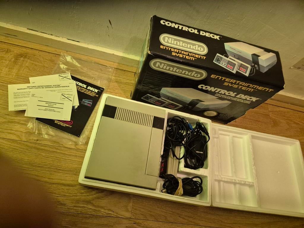 NES Control Deck, Ophalen of Verzenden, Zo goed als nieuw, Met 1 controller