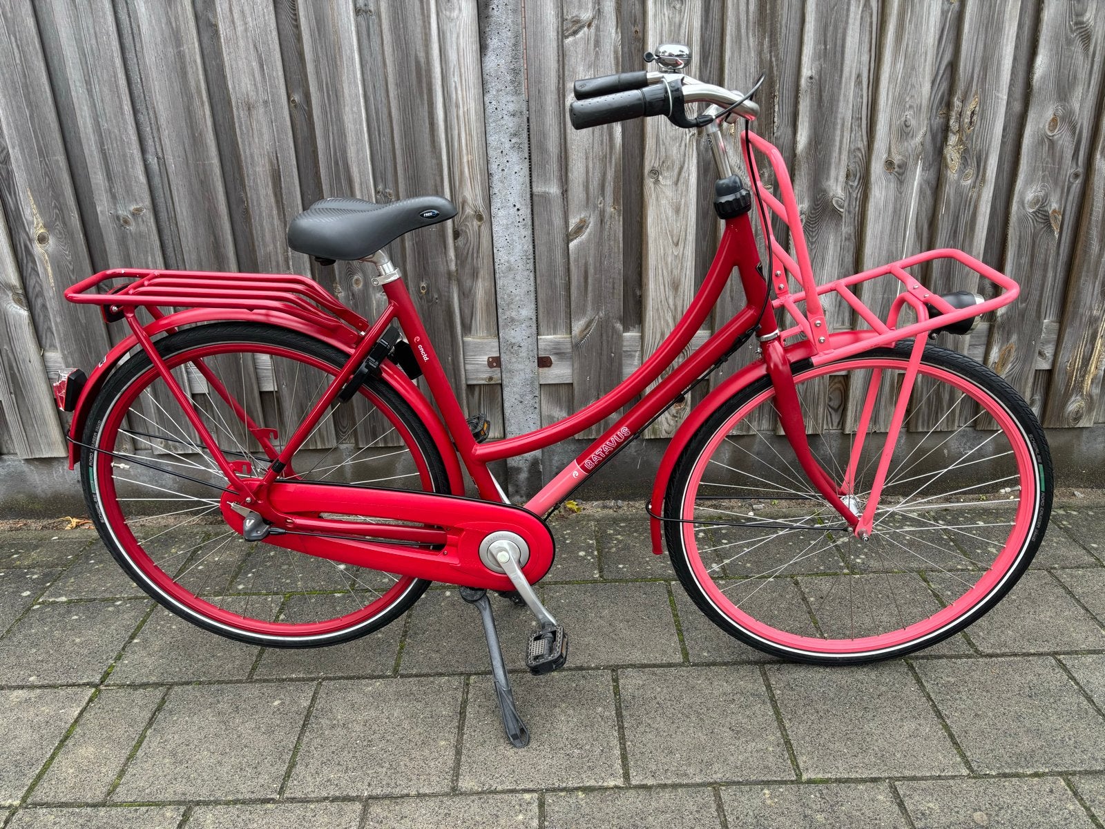 Batavus Cnctd Meidenfiets - Rood/Roze - 28 inch - Z.G.A.N., Fietsen en Brommers, Fietsen | Dames | Damesfietsen, Ophalen, 53 tot 56 cm