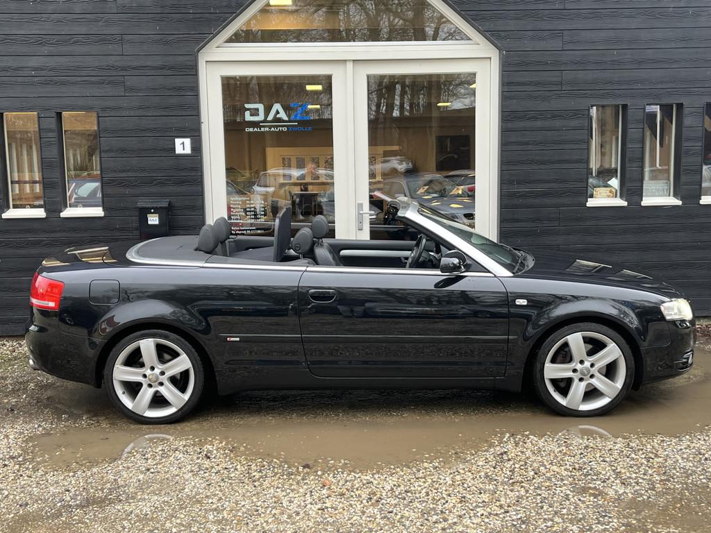 Audi A4 Cabriolet 2.0 TFSI Pro Line 2x S-line/Aut/Ecc/Leer/N, Zwart, 4 cilinders, 4 stoelen, A4