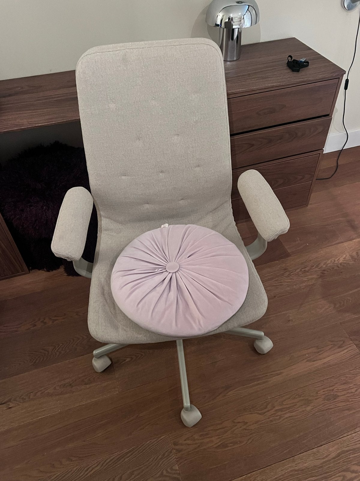 Comfortabele bureaustoel Ikea - Beige, Ophalen of Verzenden, Zo goed als nieuw, Beige, Bureaustoel