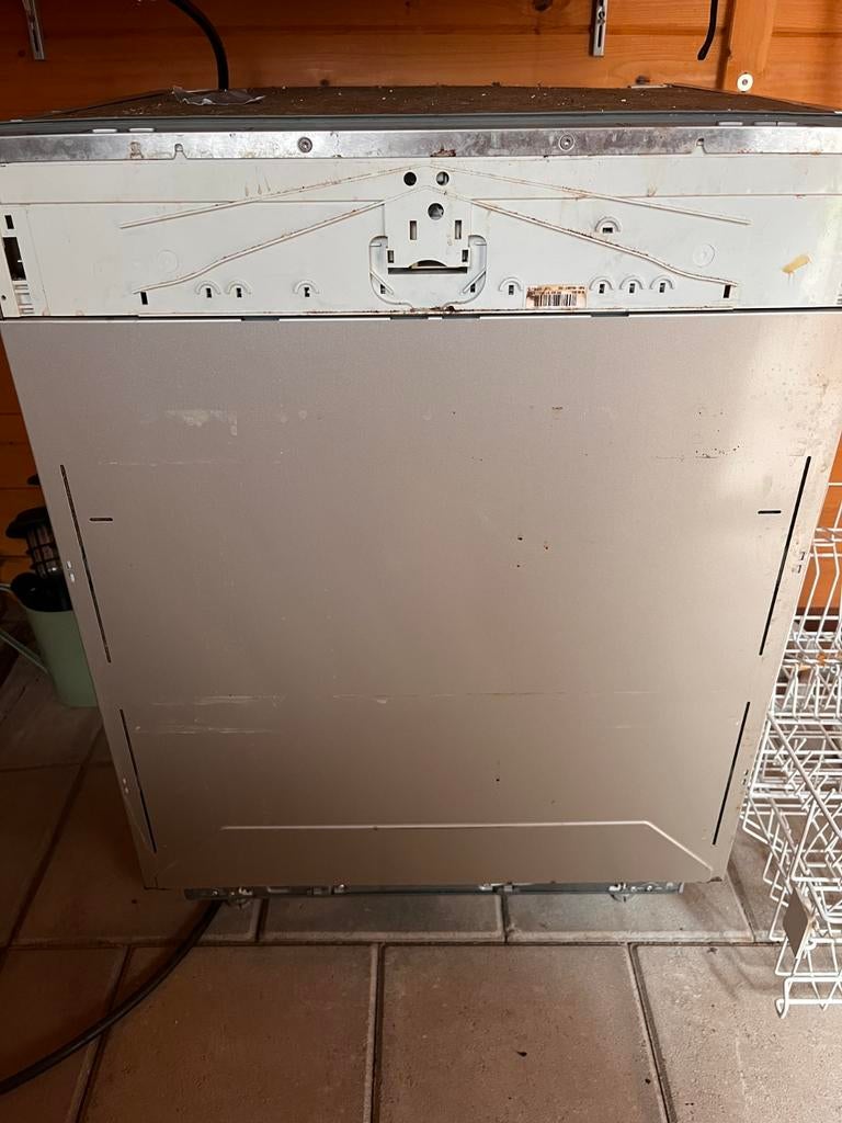 Miele inbouw vaatwasser (goed voor onderdelen), Witgoed en Apparatuur, Vaatwasmachines, Ophalen, Niet werkend, Inbouw, Minder dan 85 cm