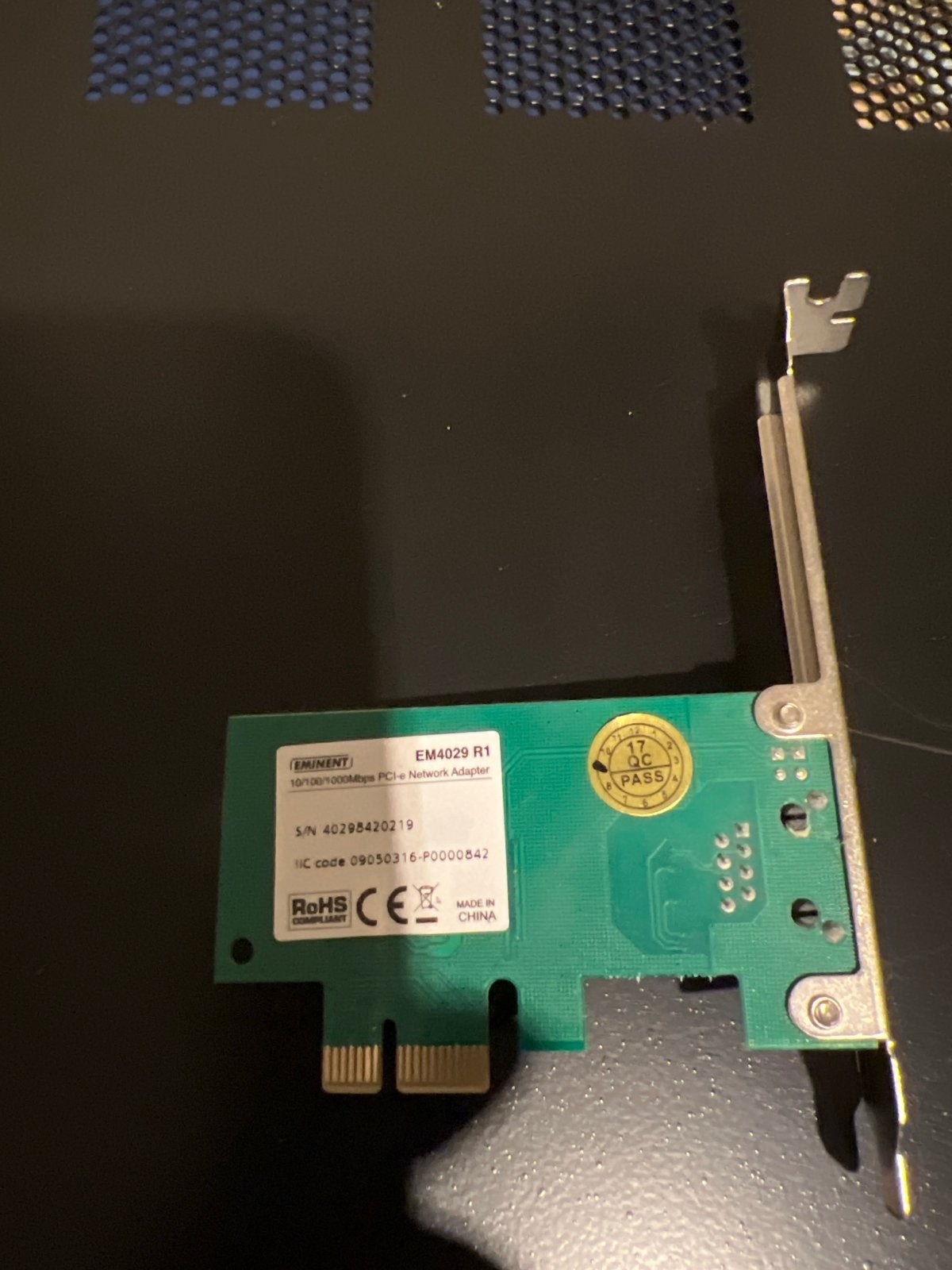 Eminent EM4029 R1 PCI-e Netwerkkaart 10/100/1000Mbps, Computers en Software, Netwerkkaarten, Ophalen of Verzenden, Gebruikt, Intern