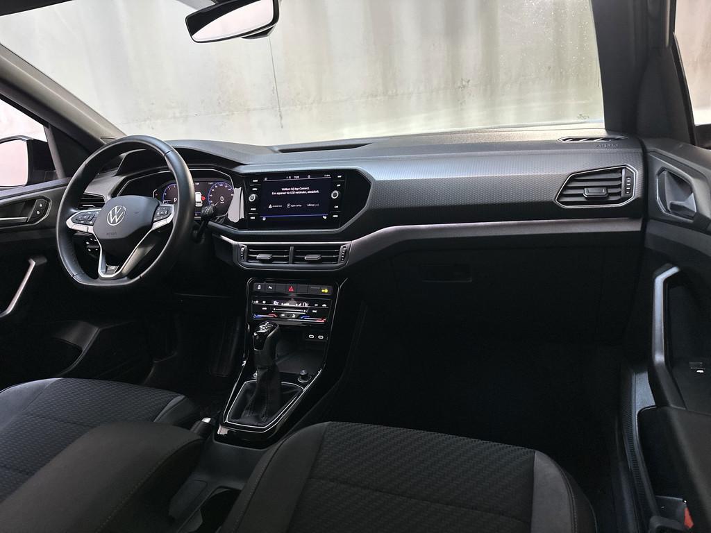 Volkswagen T-Cross 1.0 TSI 110pk DSG R-Line Virtual Cockpit, T-Cross, Gebruikt, Met garantie (alle), Alcantara