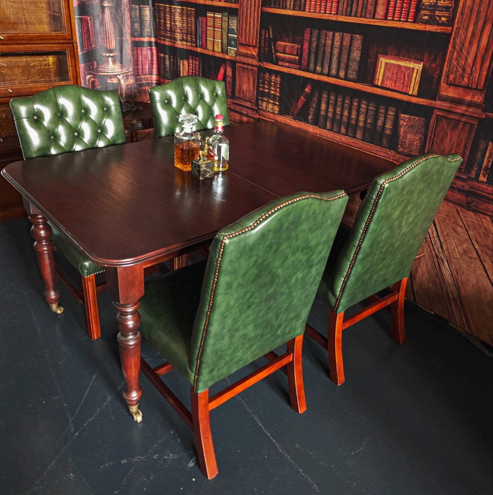 Chesterfield Eetkamerstoelen Groen Leer Springvale, Huis en Inrichting, Stoelen, Bollenmarkt 14c Zwaagdijk Oost, Overige kleuren