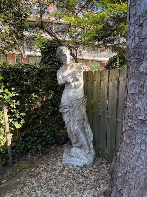 beeld tuin, Ophalen, Gebruikt, Kunststof, Mensenbeeld