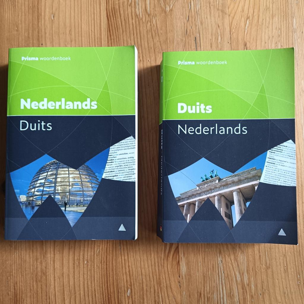 Schoolboeken VMBO-GT, Boeken, Duits, Ophalen of Verzenden, Zo goed als nieuw, Van Dale