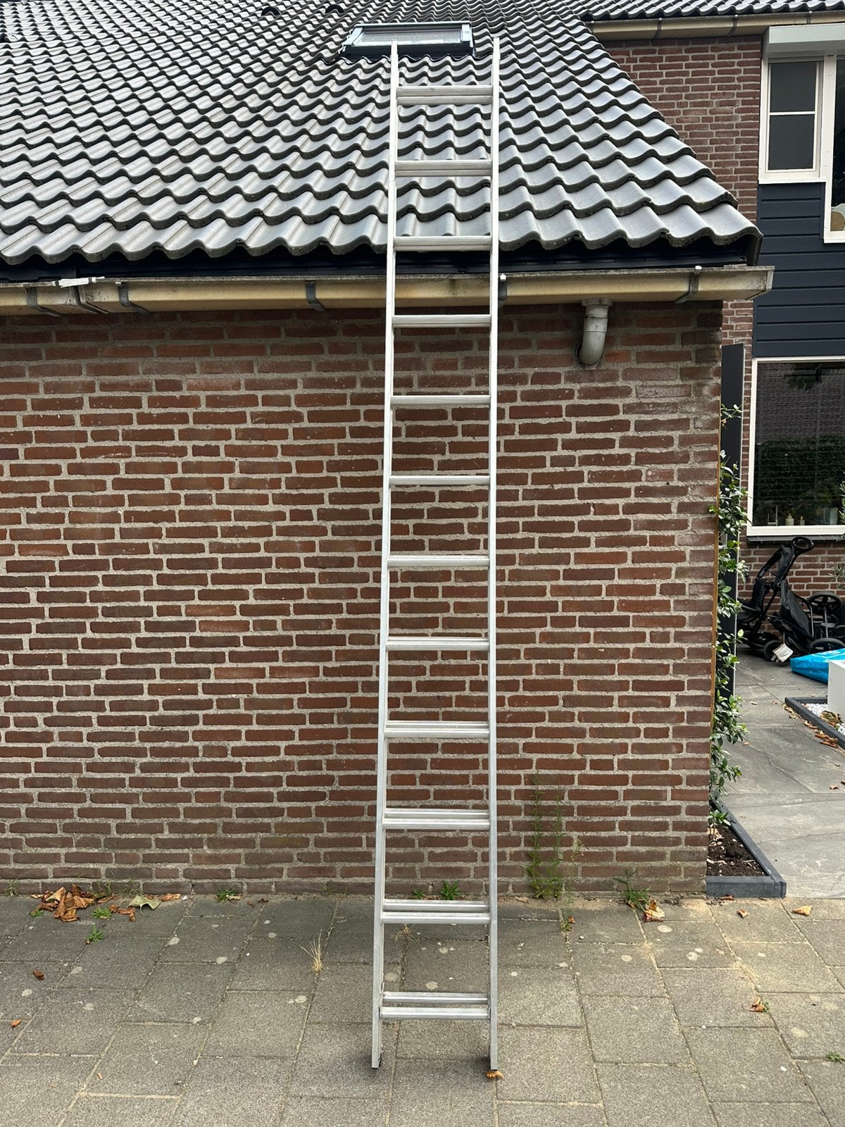 Uitschuifladder 24 trede, Doe-het-zelf en Verbouw, Ophalen