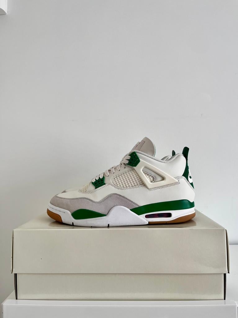 Nike Air Jordan 4 sb Pine Green, Kleding | Heren, Schoenen, Ophalen of Verzenden, Nieuw, Wit, Sneakers of Gympen