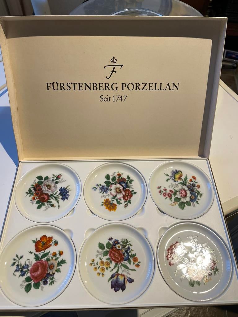 Furstenberg porselein 6 bordjes, Huis en Inrichting, Ophalen, Zo goed als nieuw, Glas of Kopje
