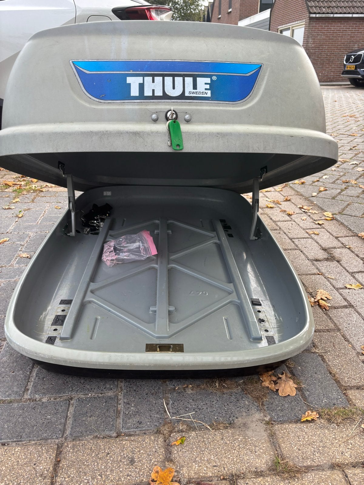 Thule Ocean 80 Dakkoffer - Ruime bagageoplossing, Ophalen, Gebruikt