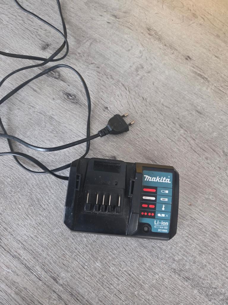 Makita Li-ion Oplader DC18WA 14.4-18V, Ophalen of Verzenden