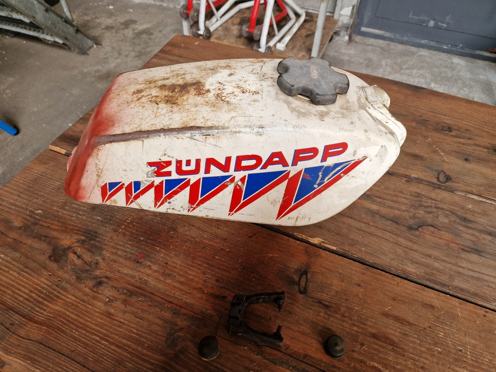 Zündapp 448 Hai Tank, nog goed te gebruiken., Ophalen of Verzenden, Gebruikt, Tank