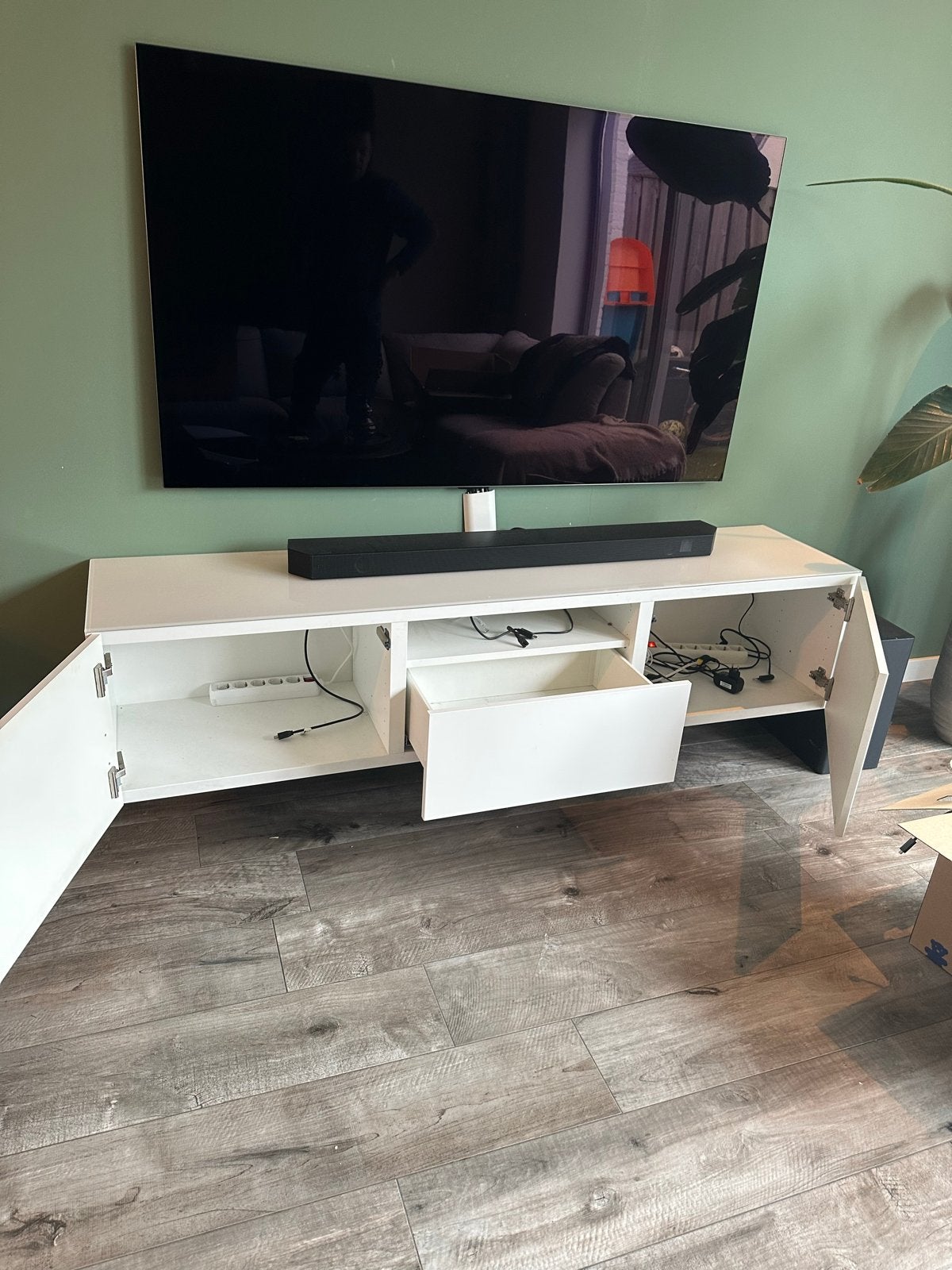 IKEA Besta tv meubel wit 180 cm met glasplaat, Huis en Inrichting, Kasten | Televisiemeubels, Ophalen, Gebruikt, 150 tot 200 cm