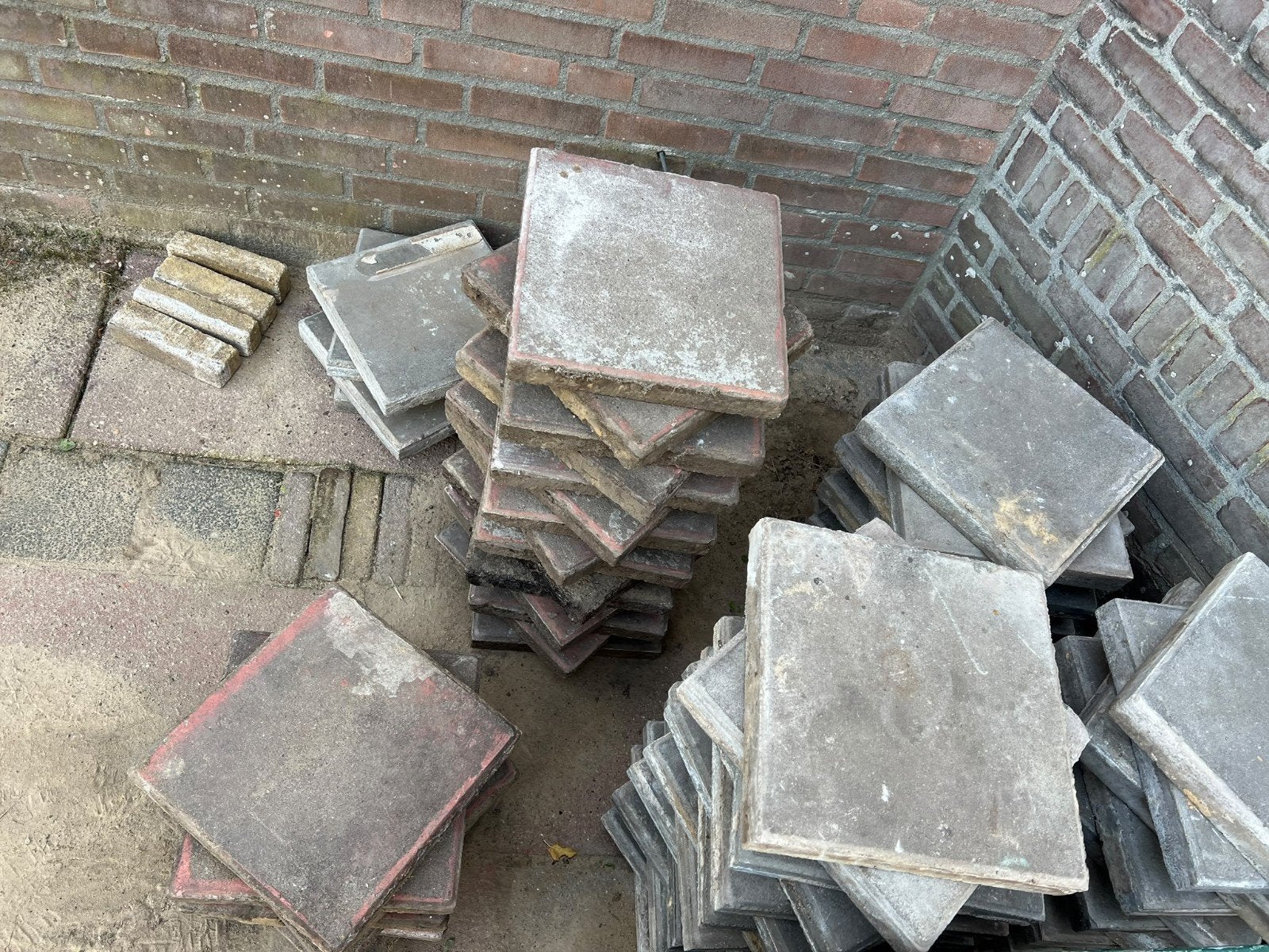 Gebruikte terrastegels en klinkers, Tuin en Terras, Ophalen, Gebruikt, Minder dan 5 m², Beton